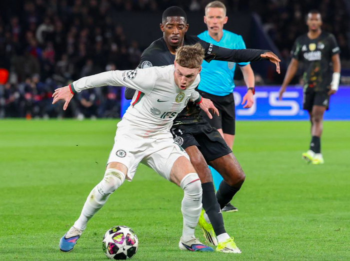 开云体育下载入口-欧冠豪门对决 巴黎5-2切尔西 队长戴帽皇马3-0曼城 药厂1-1阿森纳|勒沃库森|巴黎圣日耳曼|巴尔韦德|巴尔科拉|皇家马德里_新浪体育_新浪新闻